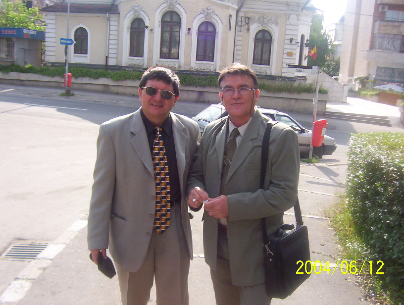 With my High School friend Prof. Stefan Smarandoiu, Rm. Valcea, 2004.jpg